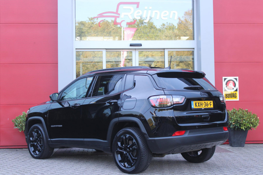 Jeep Compass 4xe 240PK Plug-in Hybrid Electric NORTH STAR | PANORAMA SCHUIF/KANTEL DAK | WINTERPACK: STOEL/STUUR/PARKEERNSENSOREN/RUITENSPROEIER VERWARMBAAR | SAFETY PACK: 360° CAMERA/DODEHOEK BEWAKING/BUITENSPIEGELS MET INSTAPVERLICHTING | 10,1" TOUCHSCREEN MET NAVIGATIE/ADAPTIVE CRUISE CONTROL INCL LANE CENTERING ASSIST/VERKEERSBORDEN INFORMATIE/DRAADLOZE TELEFOONLADER/HANDSFREE ELEKTRISCH BEDIENBARE ACHTERKLEP | PREMIUM AUDIO SYSTEEM MET 9 SPEAKERS & SUBWOOVER "ALPINE" | KEYLESS ENTRY | DRAADLOZE APPLE CARPLAY/ANDROID AUTO | 18" LICHTMETALEN VELGEN | ALL SEASON BANDEN |