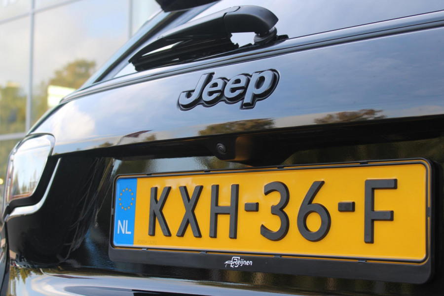 Jeep Compass 4xe 240PK Plug-in Hybrid Electric NORTH STAR | PANORAMA SCHUIF/KANTEL DAK | WINTERPACK: STOEL/STUUR/PARKEERNSENSOREN/RUITENSPROEIER VERWARMBAAR | SAFETY PACK: 360° CAMERA/DODEHOEK BEWAKING/BUITENSPIEGELS MET INSTAPVERLICHTING | 10,1" TOUCHSCREEN MET NAVIGATIE/ADAPTIVE CRUISE CONTROL INCL LANE CENTERING ASSIST/VERKEERSBORDEN INFORMATIE/DRAADLOZE TELEFOONLADER/HANDSFREE ELEKTRISCH BEDIENBARE ACHTERKLEP | PREMIUM AUDIO SYSTEEM MET 9 SPEAKERS & SUBWOOVER "ALPINE" | KEYLESS ENTRY | DRAADLOZE APPLE CARPLAY/ANDROID AUTO | 18" LICHTMETALEN VELGEN | ALL SEASON BANDEN |