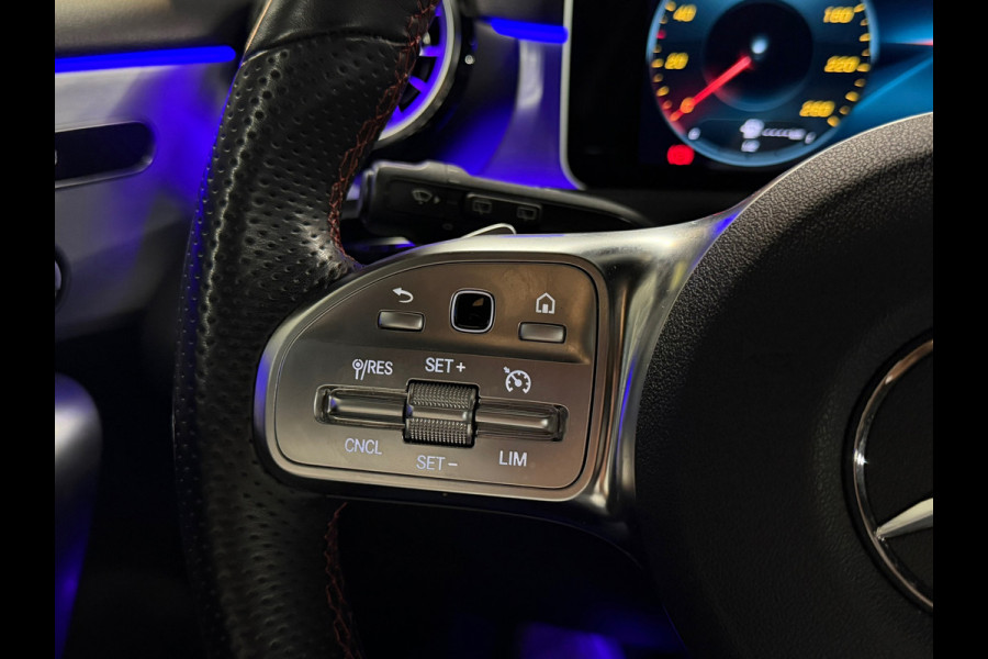 Mercedes-Benz A-Klasse 180 Business Solution AMG |PANO|MEMORY|KEYLESS|LANE ASSIST|SFEERVERLICHTING|NAP|NL AUTO|DEALER ONDERHOUDEN|