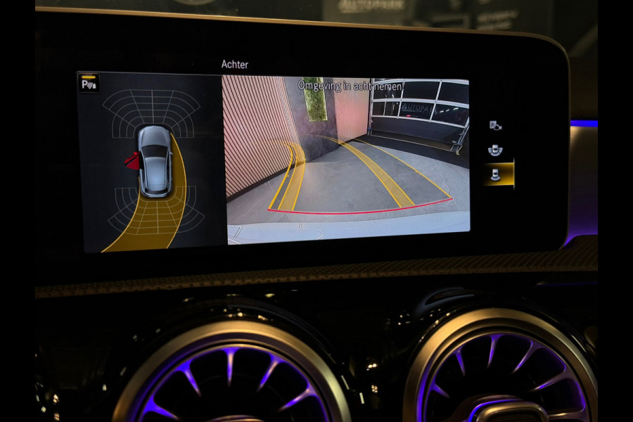 Mercedes-Benz A-Klasse 180 Business Solution AMG |PANO|MEMORY|KEYLESS|LANE ASSIST|SFEERVERLICHTING|NAP|NL AUTO|DEALER ONDERHOUDEN|