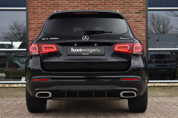 Mercedes-Benz GLC 300e 4M AMG Pano Luchtv Distr HUD 360 Stoel-ventilatie Memory Night