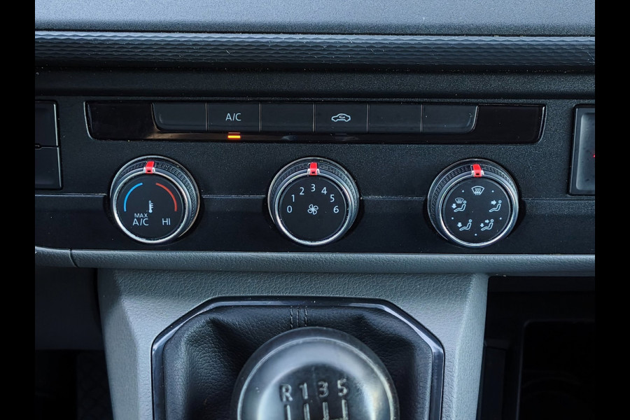 Volkswagen Transporter 2.0TDI L2H1 SPORT EDITION 150PK PDC