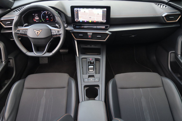 CUPRA Formentor 1.4 e-Hybrid VZ / PANO / ACC / CAMERA / KEYLESS / STUUR+STOELVERW