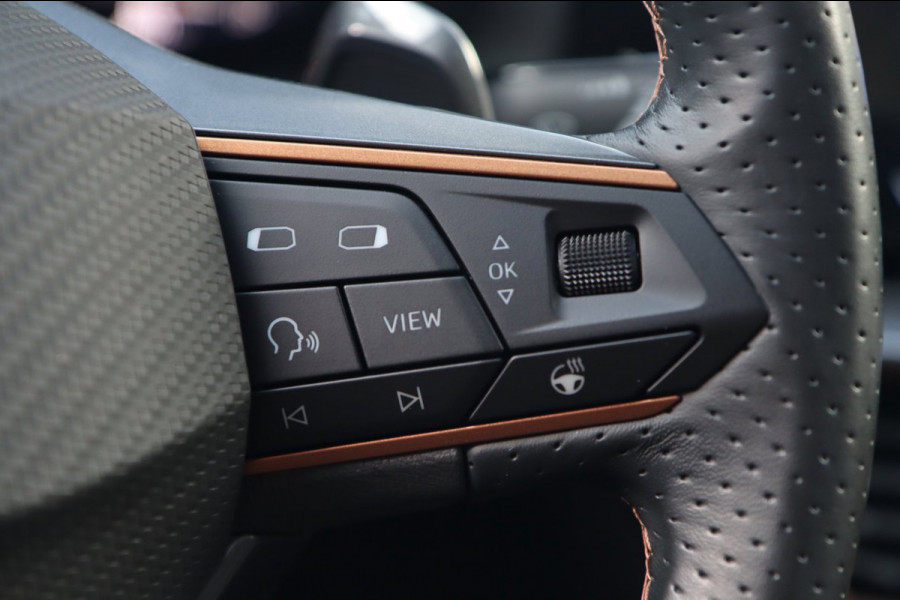 CUPRA Formentor 1.4 e-Hybrid VZ / PANO / ACC / CAMERA / KEYLESS / STUUR+STOELVERW