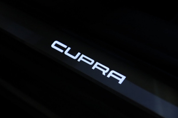 CUPRA Formentor 1.4 e-Hybrid VZ / PANO / ACC / CAMERA / KEYLESS / STUUR+STOELVERW