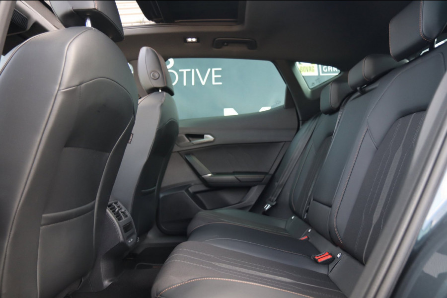CUPRA Formentor 1.4 e-Hybrid VZ / PANO / ACC / CAMERA / KEYLESS / STUUR+STOELVERW