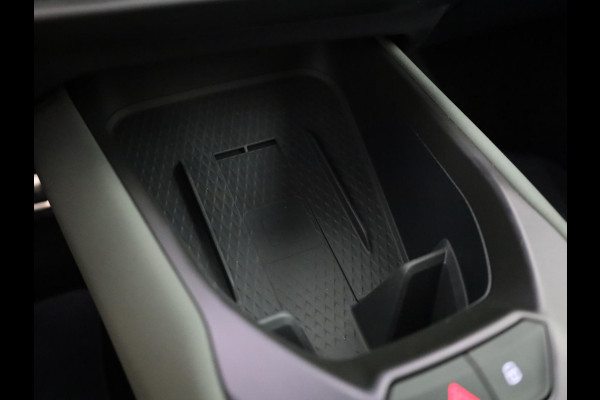 CUPRA Raval VZ Rebel 56 kWh 225pk | Elek. stoel | Travel Assist