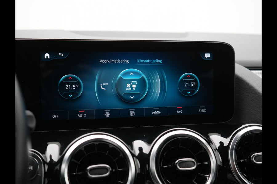 Mercedes-Benz B-Klasse 250 e Premium PHEV 218pk Dealer O.H. | Trekhaak Af Fabriek | Adaptive Cruise | Head Up | Burmester Audio | Camera | Lederen Sportstoelen Memory & Verwarmd | BLIS | Apple Carplay | Widescreen Navi | DAB | Plug In Hybrid |