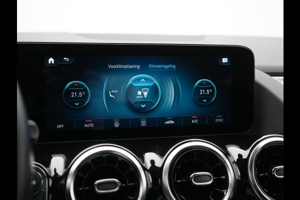 Mercedes-Benz B-Klasse 250 e Premium PHEV 218pk Dealer O.H. | Trekhaak Af Fabriek | Adaptive Cruise | Head Up | Burmester Audio | Camera | Lederen Sportstoelen Memory & Verwarmd | BLIS | Apple Carplay | Widescreen Navi | DAB | Plug In Hybrid |