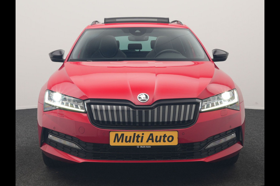 Škoda Superb Combi 1.4 TSI iV Sportline Business PHEV 218pk Dealer O.H. | Trekhaak Af Fabriek | Panodak | Adaptive Cruise | SOH 89,8% | Camera | Canton Audio | Alcantara Sportstoelen Memory & Verwarmd | Stuur Verwarmd | Sfeerverlichting | Keyless | BLIS | Crystal Plug In Hybrid |