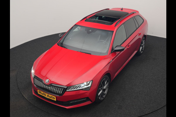 Škoda Superb Combi 1.4 TSI iV Sportline Business PHEV 218pk Dealer O.H. | Trekhaak Af Fabriek | Panodak | Adaptive Cruise | SOH 89,8% | Camera | Canton Audio | Alcantara Sportstoelen Memory & Verwarmd | Stuur Verwarmd | Sfeerverlichting | Keyless | BLIS | Crystal Plug In Hybrid |