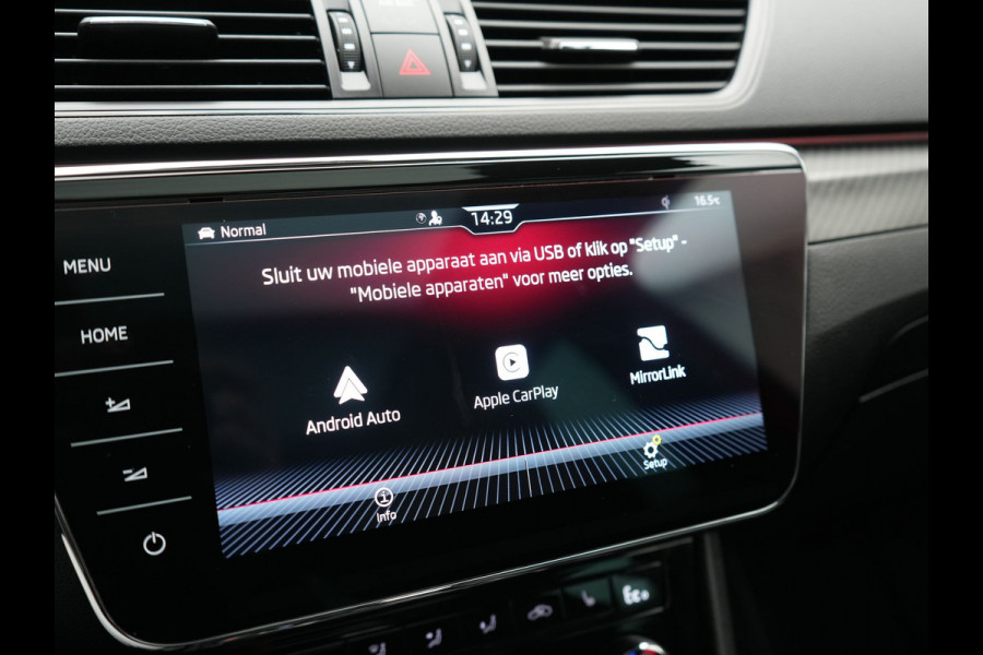 Škoda Superb Combi 1.4 TSI iV Sportline Business PHEV 218pk Dealer O.H. | Trekhaak Af Fabriek | Panodak | Adaptive Cruise | SOH 89,8% | Camera | Canton Audio | Alcantara Sportstoelen Memory & Verwarmd | Stuur Verwarmd | Sfeerverlichting | Keyless | BLIS | Crystal Plug In Hybrid |