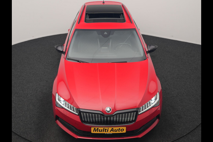 Škoda Superb Combi 1.4 TSI iV Sportline Business PHEV 218pk Dealer O.H. | Trekhaak Af Fabriek | Panodak | Adaptive Cruise | SOH 89,8% | Camera | Canton Audio | Alcantara Sportstoelen Memory & Verwarmd | Stuur Verwarmd | Sfeerverlichting | Keyless | BLIS | Crystal Plug In Hybrid |