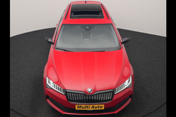 Škoda Superb Combi 1.4 TSI iV Sportline Business PHEV 218pk Dealer O.H. | Trekhaak Af Fabriek | Panodak | Adaptive Cruise | SOH 89,8% | Camera | Canton Audio | Alcantara Sportstoelen Memory & Verwarmd | Stuur Verwarmd | Sfeerverlichting | Keyless | BLIS | Crystal Plug In Hybrid |