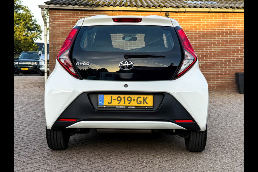 Toyota Aygo 1.0 VVT-i x - Cruise Control, Isofix, Goed onderhouden!