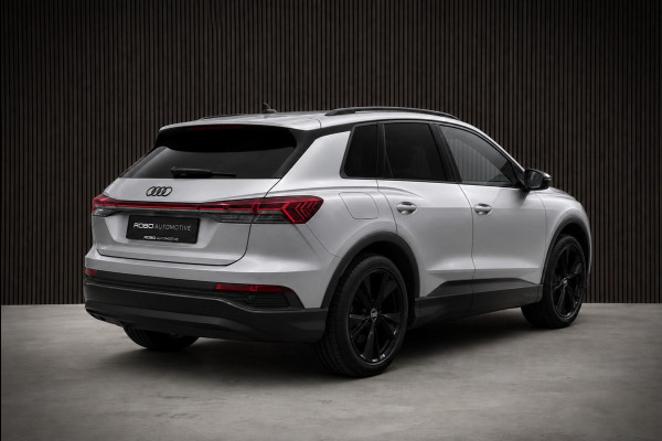Audi Q4 e-tron 40 Advanced edition 77 kWh | Stoelverwarming | Adaptive Cruise Control | Camera | Parkeersensoren | Keyless | Navigatie | Apple Carplay | Climate Control | Leer | Warmtepomp | SOH 97,08%