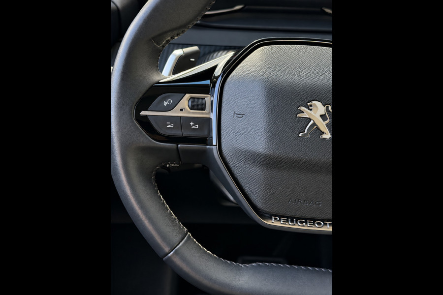 Peugeot 2008 1.2 PureTech Active Pack - AUTOMAAT I Apple CarPlay / Navigatie I Airco I LED I PDC I Sport velgen I