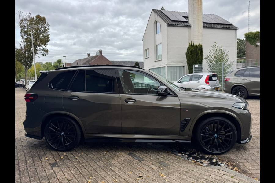 BMW X5 XDrive50e M Sport pro Launch Edition Vol Opties! M stoelen|Pano|HUD|360|Massage