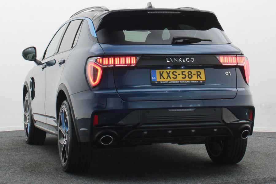 Lynk & Co 01 1.5 Plug-in Hybrid 360° Camera, Panoramadak, Zwarte hemel, ACC, Apple Carplay, Infinity Sound, DAB, 20''