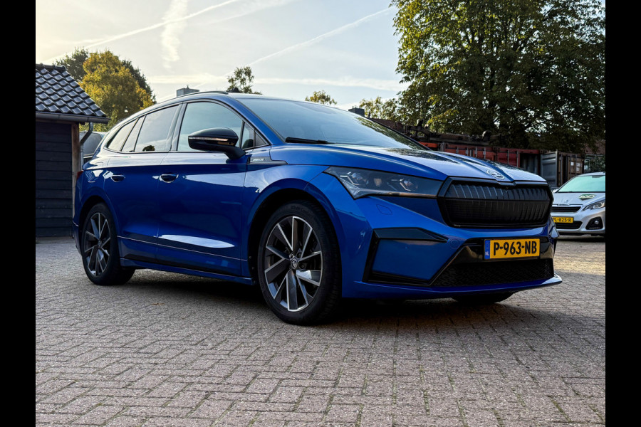 Škoda ENYAQ iV 60 Sportline - Cruise, Stoelverw., Achteruitrijcamera, 1e eigenaar, Stuurverw ! !