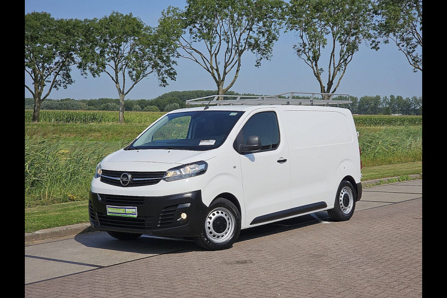 Opel Vivaro 1.5 CDTI L2H1 Edition Cruise control, Airco, Pdc, Carplay, Navi, Camera, Trekhaak, NAP, 3-Zits, Wp-Inrichting, Onderhoudshistorie, 1e Eigenaar!