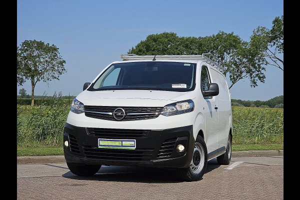Opel Vivaro 1.5 CDTI L2H1 Edition Cruise control, Airco, Pdc, Carplay, Navi, Camera, Trekhaak, NAP, 3-Zits, Wp-Inrichting, Onderhoudshistorie, 1e Eigenaar!