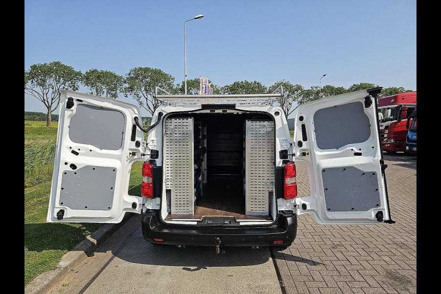 Opel Vivaro 1.5 CDTI L2H1 Edition Cruise control, Airco, Pdc, Carplay, Navi, Camera, Trekhaak, NAP, 3-Zits, Wp-Inrichting, Onderhoudshistorie, 1e Eigenaar!