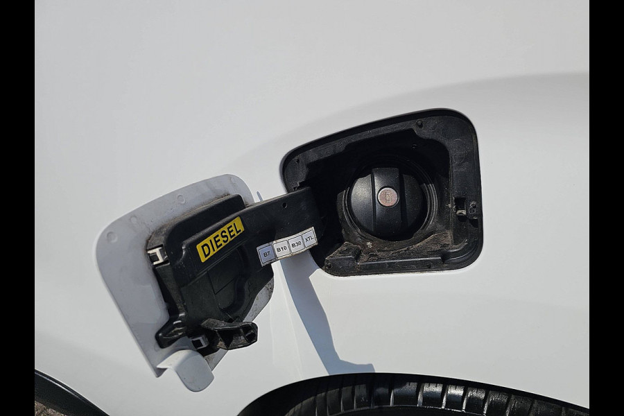 Opel Vivaro 1.5 CDTI L2H1 Edition Cruise control, Airco, Pdc, Carplay, Navi, Camera, Trekhaak, NAP, 3-Zits, Wp-Inrichting, Onderhoudshistorie, 1e Eigenaar!