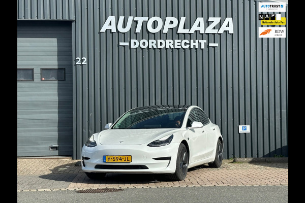 Tesla Model 3 Standard RWD Plus 60 kWh
