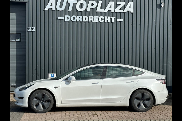 Tesla Model 3 Standard RWD Plus 60 kWh