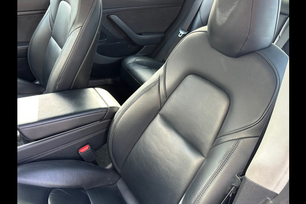 Tesla Model 3 Standard RWD Plus 60 kWh
