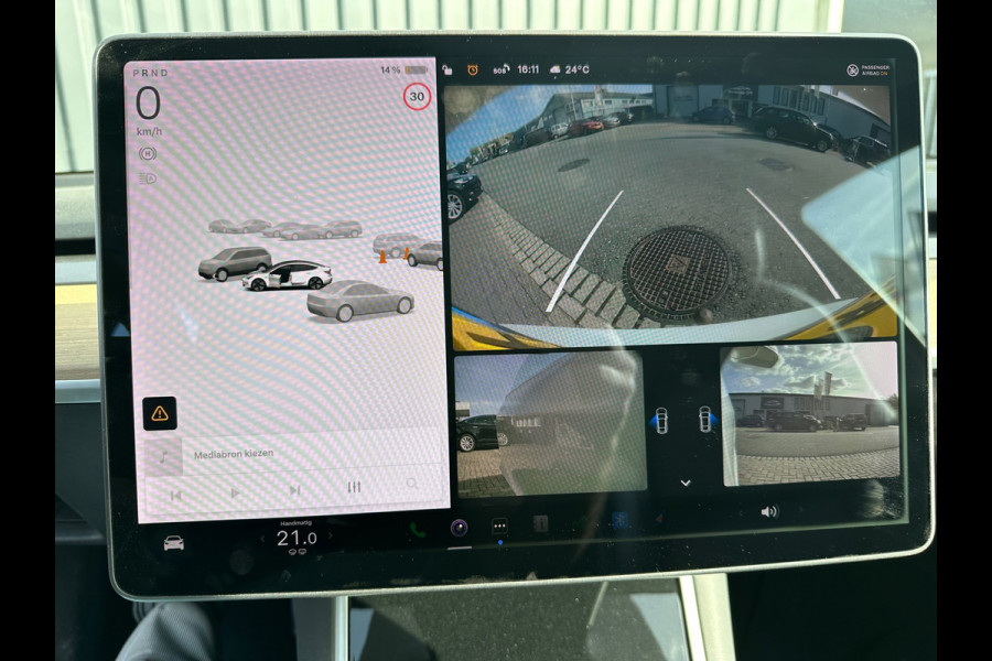 Tesla Model 3 Standard RWD Plus 60 kWh