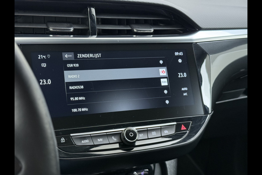 Opel Corsa 1.2T 101PK Camera PDC-a+v Navi Apple Carplay Android EleganceStoel+Stuurverwarming Regen-Lichtsensor Keyless entry/start Privacy Glas Lmv Led Bluetooth Lane Assist Isofix 1e Eigenaar Dealeronderhouden Origineel Nederlandse Auto
