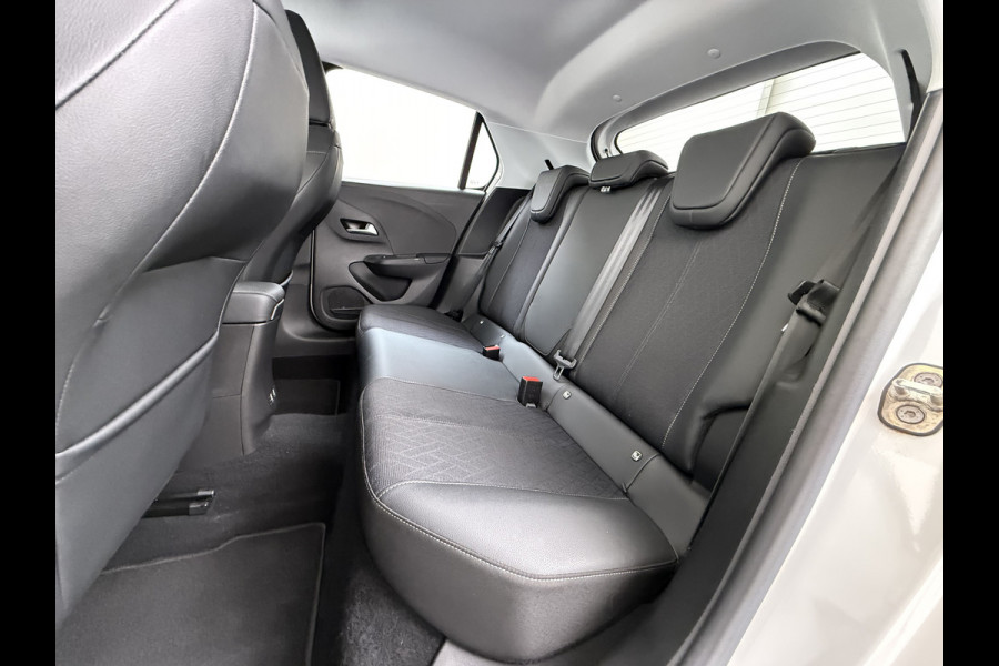 Opel Corsa 1.2T 101PK Camera PDC-a+v Navi Apple Carplay Android EleganceStoel+Stuurverwarming Regen-Lichtsensor Keyless entry/start Privacy Glas Lmv Led Bluetooth Lane Assist Isofix 1e Eigenaar Dealeronderhouden Origineel Nederlandse Auto