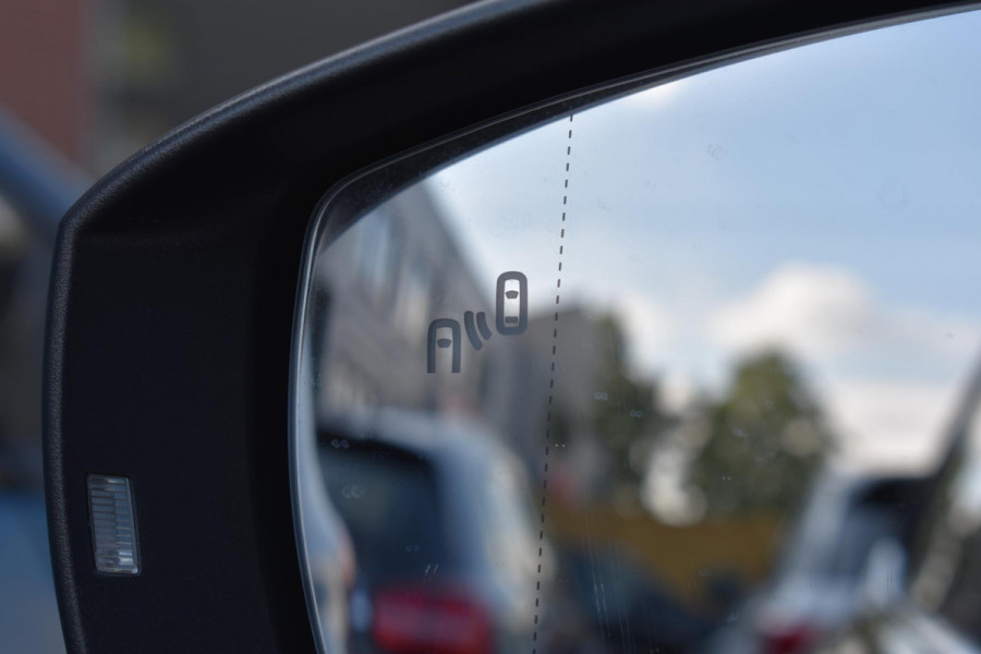 Volkswagen T-Cross 1.0 TSI Lane Camera Trekhaak