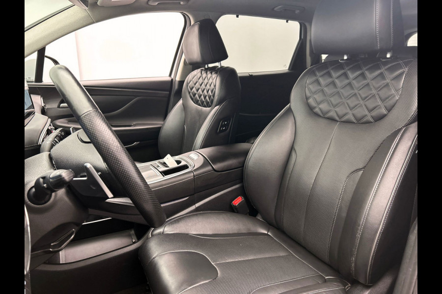 Hyundai Santa Fe 1.6 T-GDI PHEV Premium Plus Sky 7 Persoons | 1e Eigenaar | Adapt. Cruise | Panoramadak | 360 Camera | Memory |