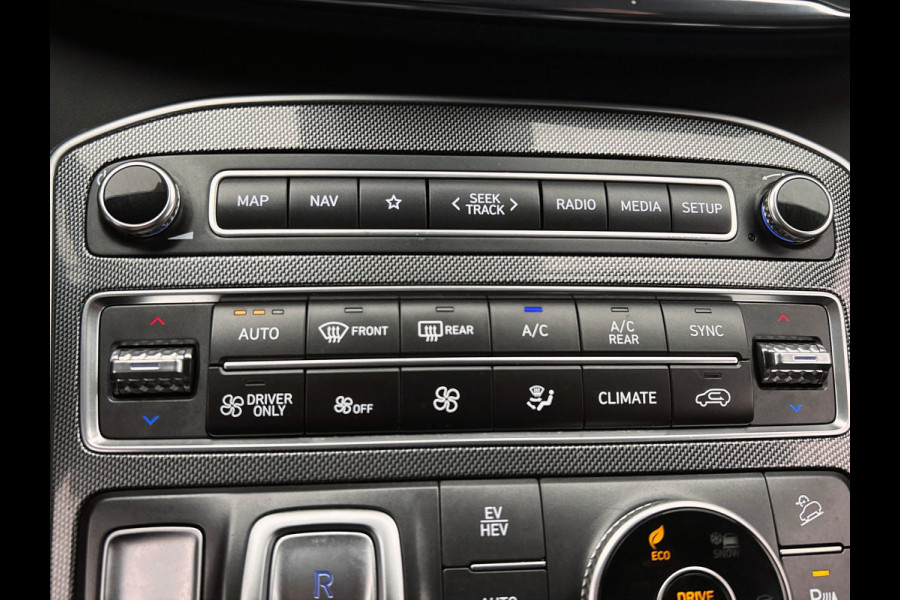 Hyundai Santa Fe 1.6 T-GDI PHEV Premium Plus Sky 7 Persoons | 1e Eigenaar | Adapt. Cruise | Panoramadak | 360 Camera | Memory |
