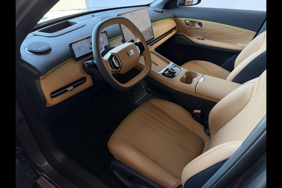 GEELY Starray EM-i MAX+ PHEV LONG RANGE 09/2026 BRUIN LEER | 29,8 kWh ACCU | 136 KM WLTP | PANORAMADAK | STOELVERWARMING/KOELING | LEER | MET MASSA Geely Wijchen