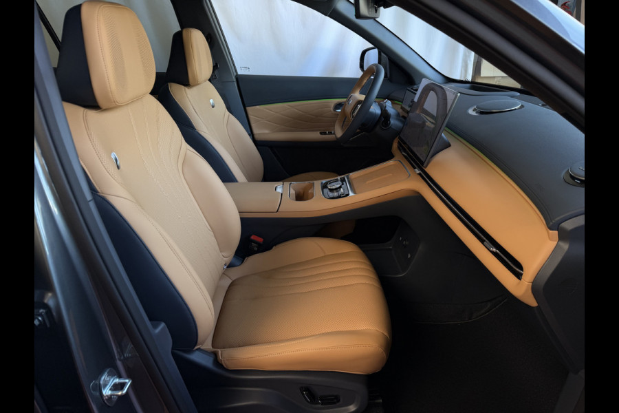 GEELY Starray EM-i MAX+ PHEV LONG RANGE BRUIN LEER NIEUWE AUTO 09/2026 | 29,8 kWh ACCU | 136 KM WLTP | PANORAMADAK | STOELVERWARMING/KOELING | LEER Geely Wijchen