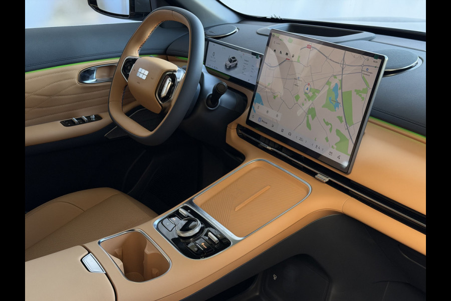 GEELY Starray EM-i MAX+ PHEV LONG RANGE BRUIN LEER NIEUWE AUTO 09/2026 | 29,8 kWh ACCU | 136 KM WLTP | PANORAMADAK | STOELVERWARMING/KOELING | LEER Geely Wijchen