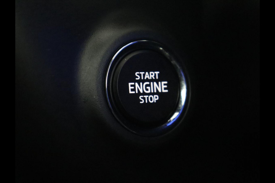 Škoda Enyaq iV 80 Sportline | SOH 93,3% | Leder/alcantara | Stuur/stoel verwarming | Cruise control | Carplay | Camera | Park assist | Sfeerverlichting | Full LED