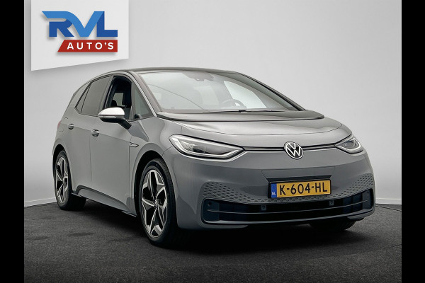 Volkswagen ID.3 First Plus 58 kWh | Origineel NL | Adapt. Cruise | Camera | Trekhaak | Carplay | Stoel/Stuur Verwarming |