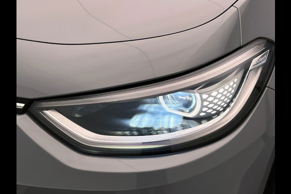 Volkswagen ID.3 First Plus 58 kWh | Origineel NL | Adapt. Cruise | Camera | Trekhaak | Carplay | Stoel/Stuur Verwarming |