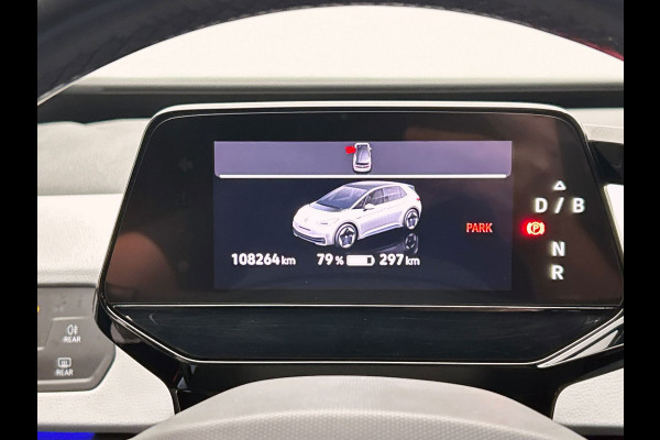 Volkswagen ID.3 First Plus 58 kWh | Origineel NL | Adapt. Cruise | Camera | Trekhaak | Carplay | Stoel/Stuur Verwarming |