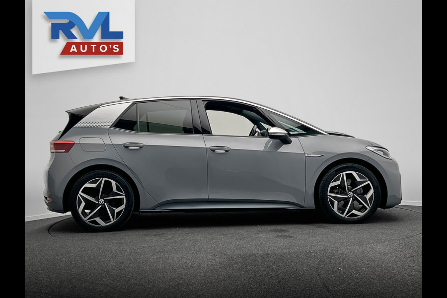 Volkswagen ID.3 First Plus 58 kWh | Origineel NL | Adapt. Cruise | Camera | Trekhaak | Carplay | Stoel/Stuur Verwarming |