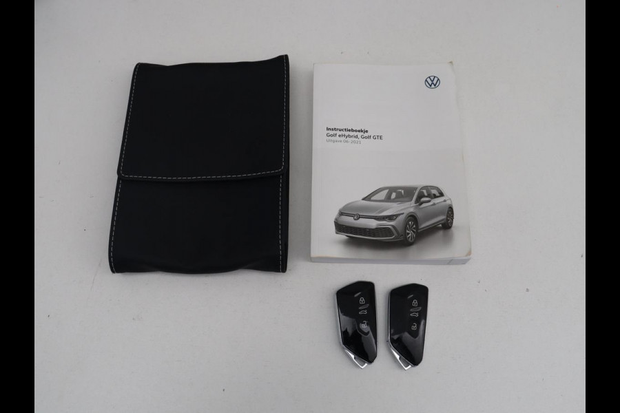 Volkswagen Golf 1.4 eHybrid GTE | SOH 90,0% | Panoramadak | Leder | Adaptive cruise | Memory | Trekhaak | Stuur/stoel verwarming | Stoelventilatie | Camera | Park assist | Carplay | Climate control