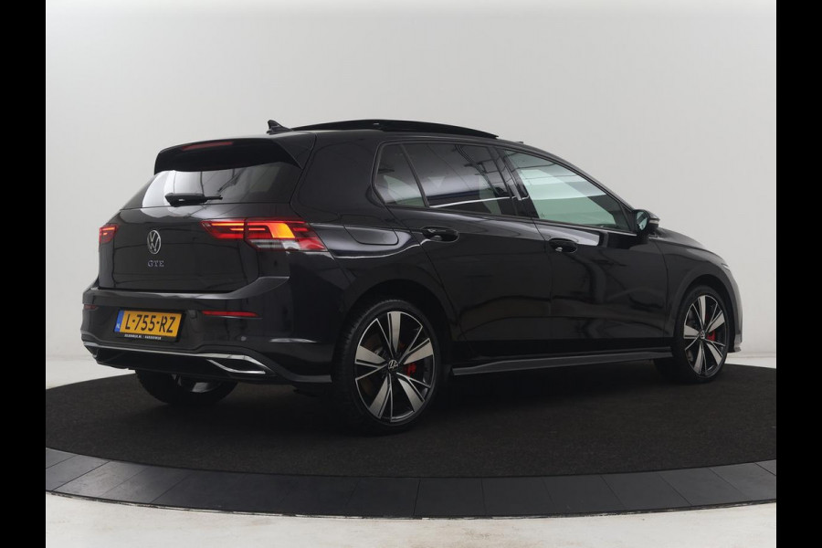 Volkswagen Golf 1.4 eHybrid GTE | SOH 90,0% | Panoramadak | Leder | Adaptive cruise | Memory | Trekhaak | Stuur/stoel verwarming | Stoelventilatie | Camera | Park assist | Carplay | Climate control