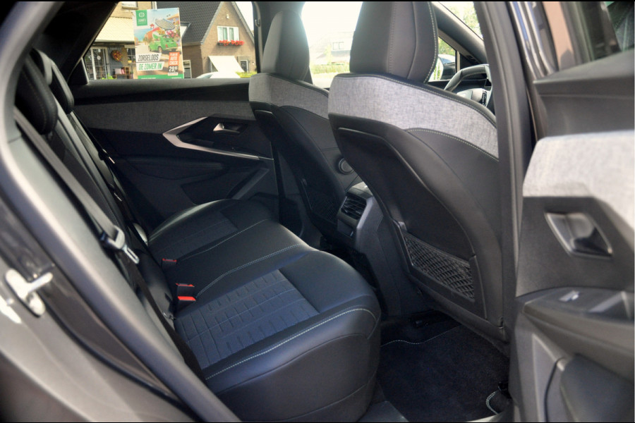 Peugeot 3008 1.2 Hybrid 145 GT e-DSC6 | Camera | Navigatie