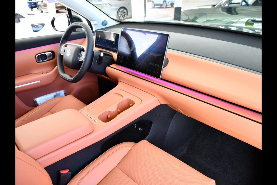 Leapmotor C10 REEV Style 28.4 kWh | Navigatie | Direct rijden | 974KM bereik WLTP | Camera