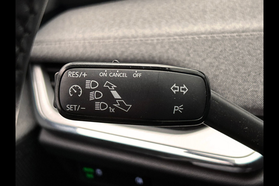 Škoda ENYAQ iV 80 | Origineel Nederlands | SOH 94,22% | Stuurverwarming | Camera | Carplay | Keyless | Lane Assist |
